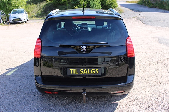 Peugeot 5008 5 of 5