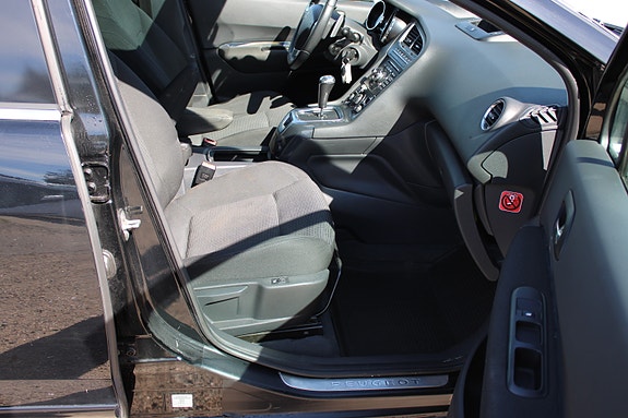 Peugeot 5008 21 of 30