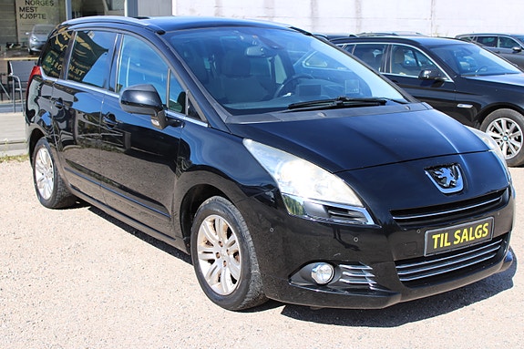 Peugeot 5008 2 of 5