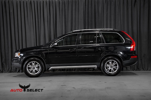 Volvo XC90 8 of 30
