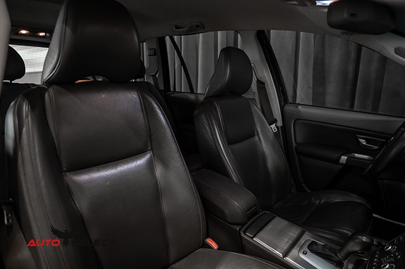 Volvo XC90 23 of 30