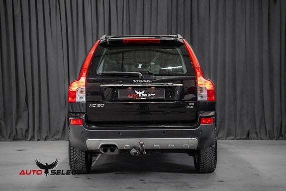 Volvo XC90 9 of 30