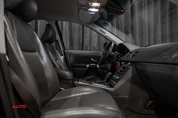 Volvo XC90 22 of 30