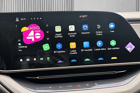 Utstyrt med Apple Carplay og Android Auto