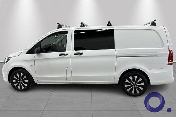 Mercedes-Benz Vito 119 2 of 5