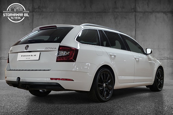 Skoda Octavia 3 of 5