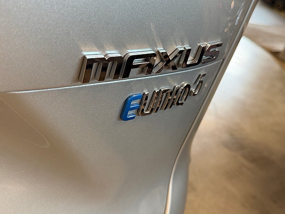 Maxus Euniq 5 8 of 20