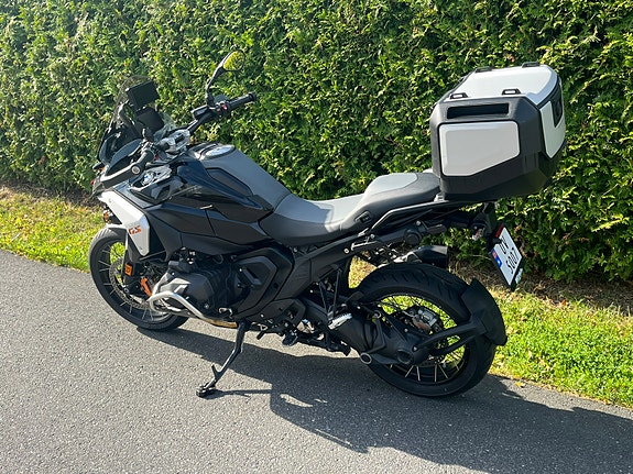 BMW R 1300 GS 5 of 10