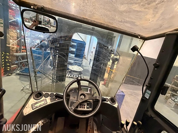 Kalmar DCF60-6 9 of 9