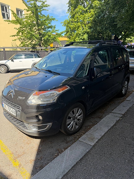 Citroen C3 Picasso 3 of 5