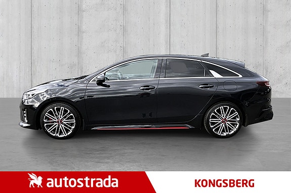 Kia ProCeed 2 of 22