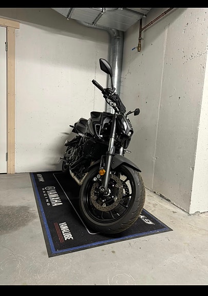 Yamaha MT-07 5 of 12