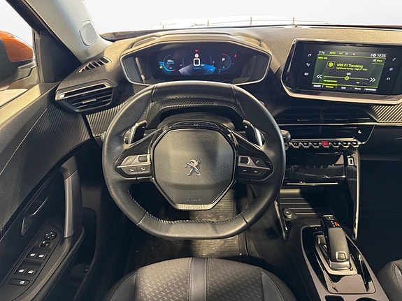Peugeot 2008 21 of 30