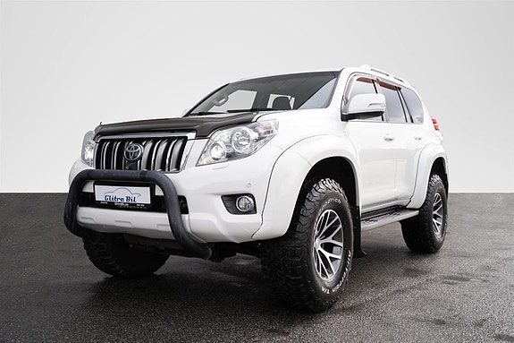 Toyota Land Cruiser 2 of 30