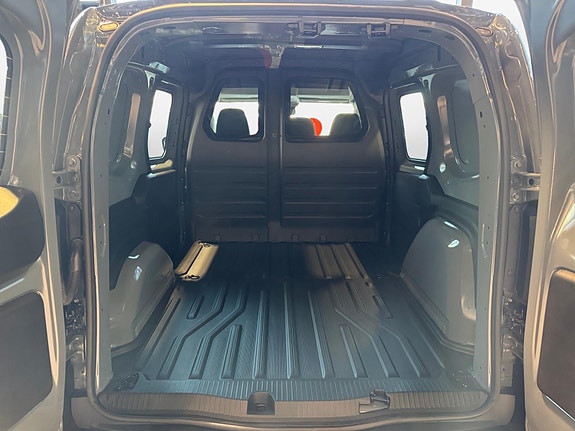 Nissan Townstar 5 of 22