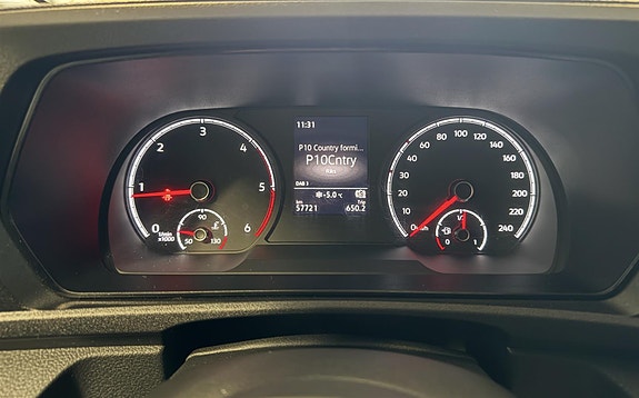 Volkswagen Caddy Maxi 22 of 30