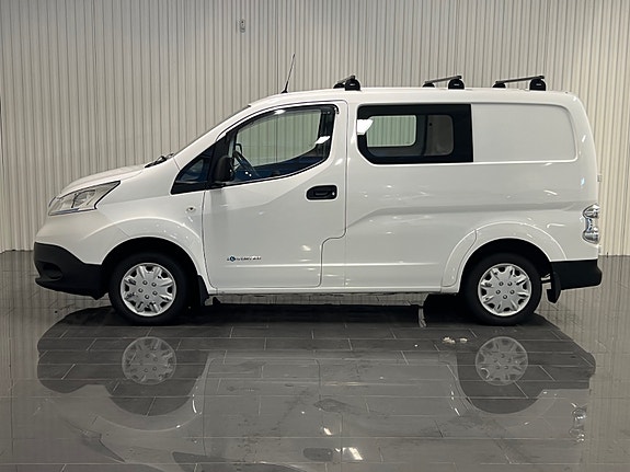 Nissan e-NV200 7 of 18