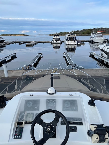 Godt utstyrt, velholdt og oppgradert Fairline 37 Corsica selges 6 of 30