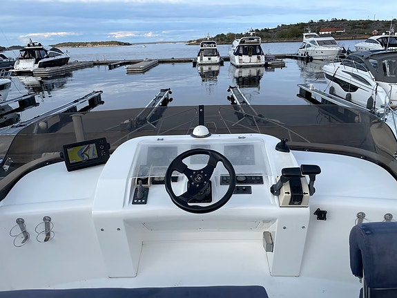 Godt utstyrt, velholdt og oppgradert Fairline 37 Corsica selges 5 of 5