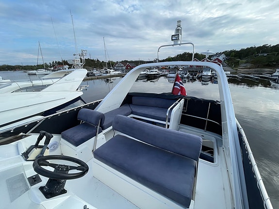 Godt utstyrt, velholdt og oppgradert Fairline 37 Corsica selges 7 of 30