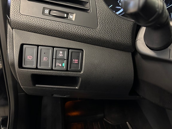 Suzuki Kizashi 14 of 25