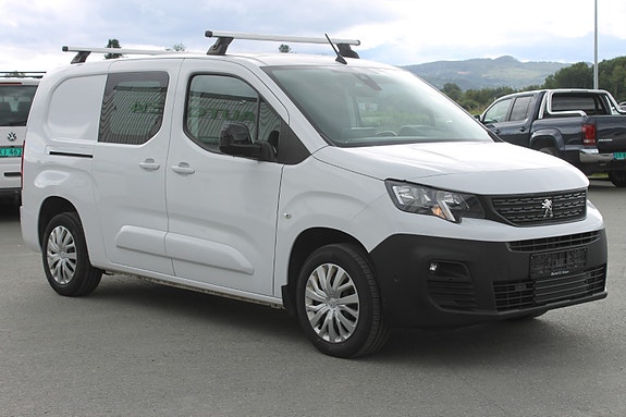 Peugeot Partner 3 of 5