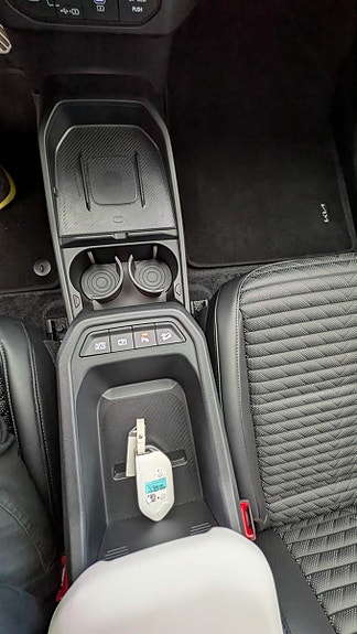 Kia EV4 16 of 19