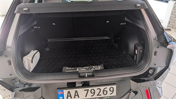 Kia EV4 9 of 19