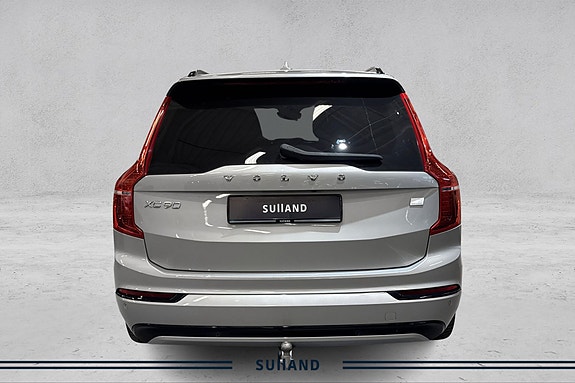 Volvo XC90 9 of 30