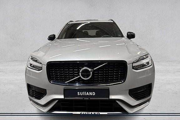 Volvo XC90 7 of 30