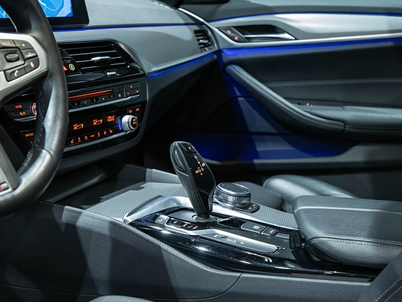 BMW 530e 9 of 25