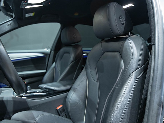 BMW 530e 7 of 25