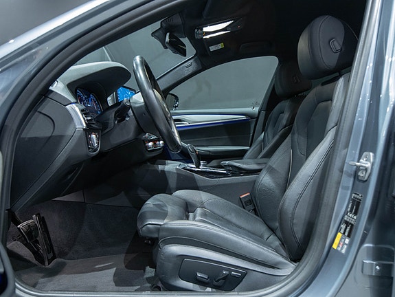 BMW 530e 6 of 25