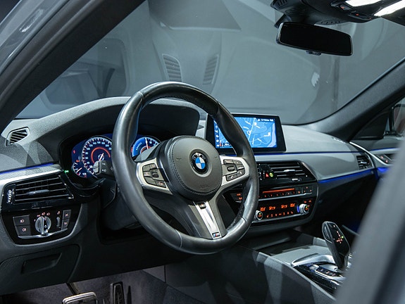 BMW 530e 8 of 25