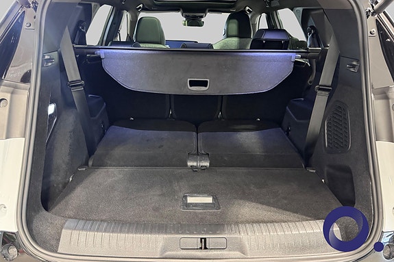Peugeot e-5008 7 of 24