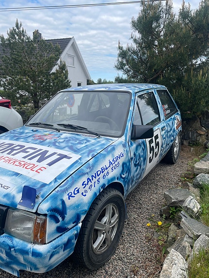 Opel Corsa 2 of 6