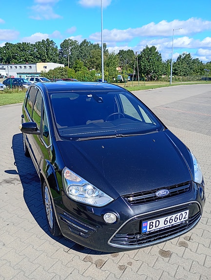 Ford S-MAX 3 of 15