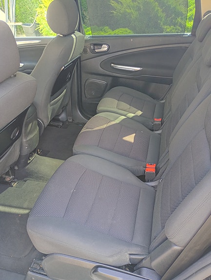Ford S-MAX 11 of 15