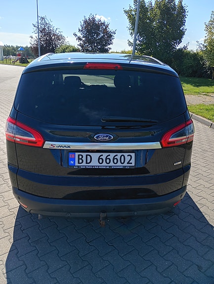 Ford S-MAX 5 of 15