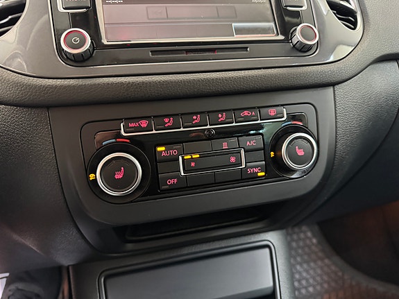 Volkswagen Tiguan 19 of 30