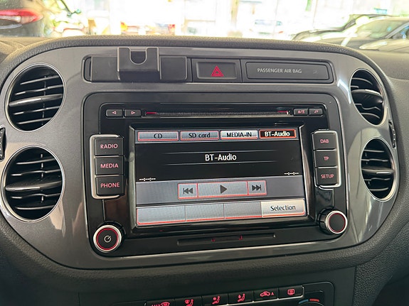 Volkswagen Tiguan 18 of 30