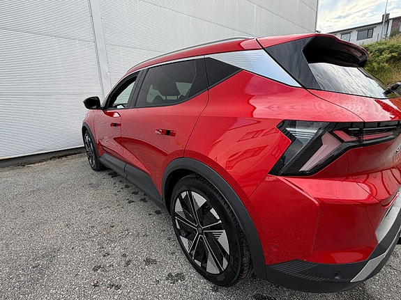 Renault Scenic E-Tech 29 of 29