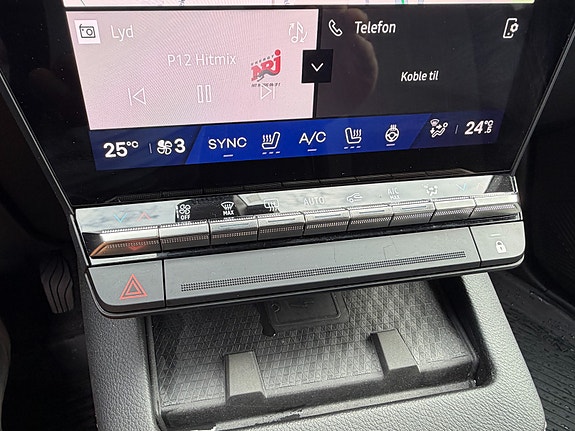 Renault Scenic E-Tech 20 of 29