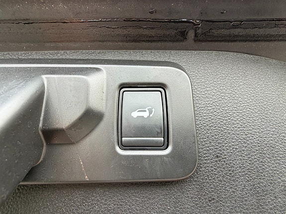 Renault Scenic E-Tech 25 of 29