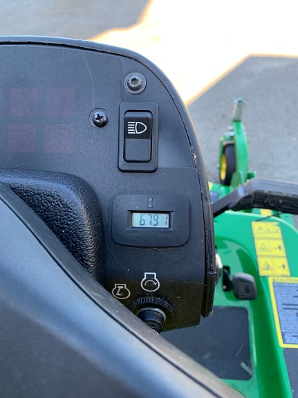 John Deere 1435 4WD, diesel 11 of 19