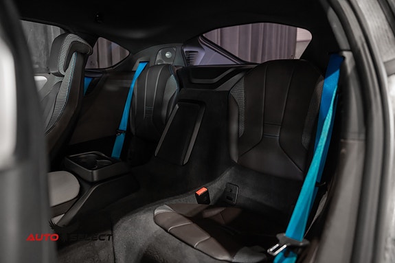 BMW i8 23 of 30