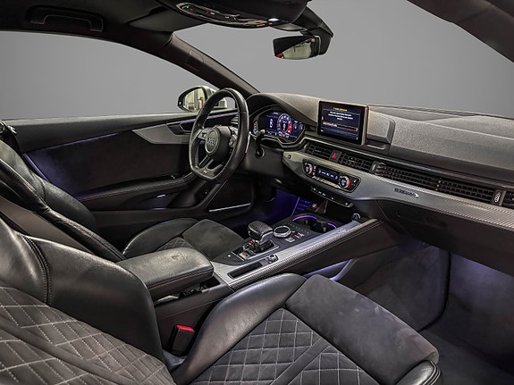 Audi RS5 24 of 30