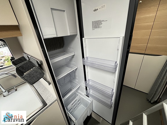 Adria Adora 573 PT 22 of 24