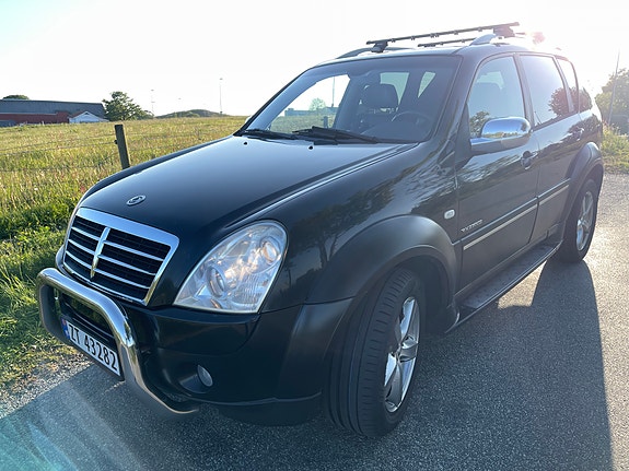 SsangYong Rexton 4 of 23
