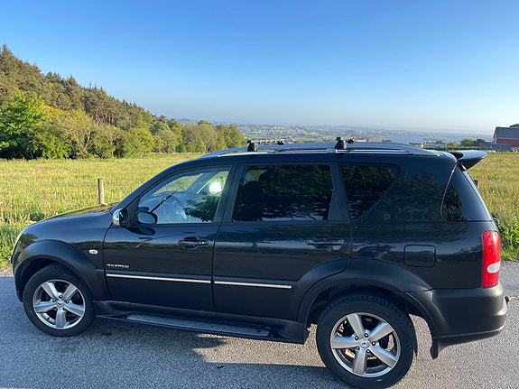 SsangYong Rexton 2 of 23
